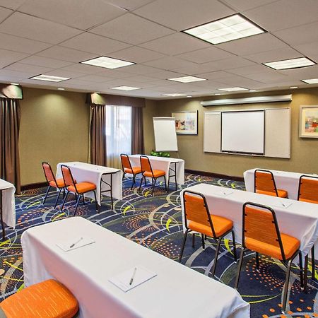 Hampton Inn And Suites מרסד מראה חיצוני תמונה