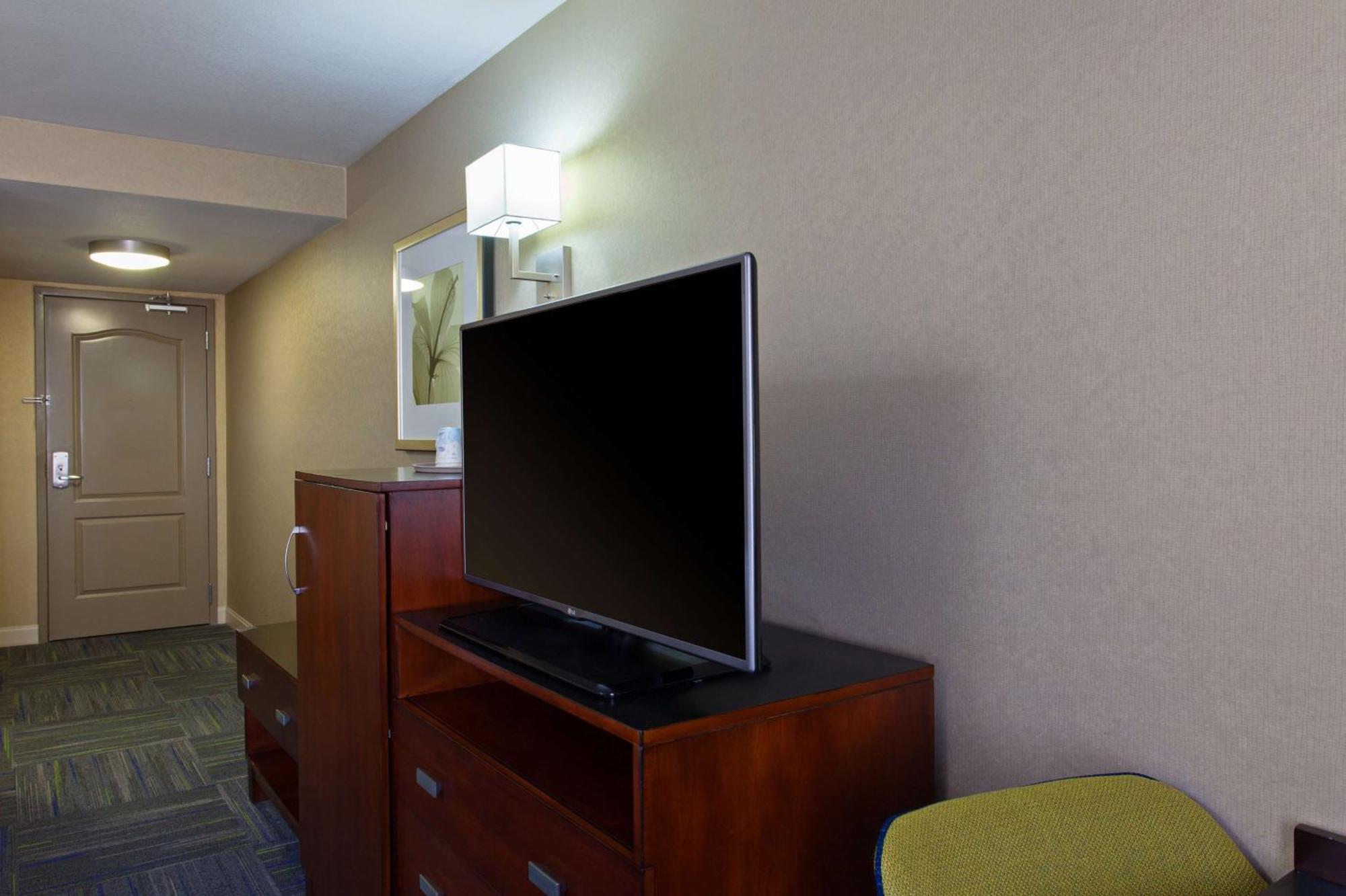 Hampton Inn And Suites מרסד מראה חיצוני תמונה