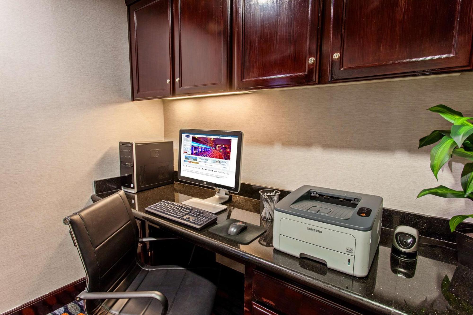 Hampton Inn And Suites מרסד מראה חיצוני תמונה