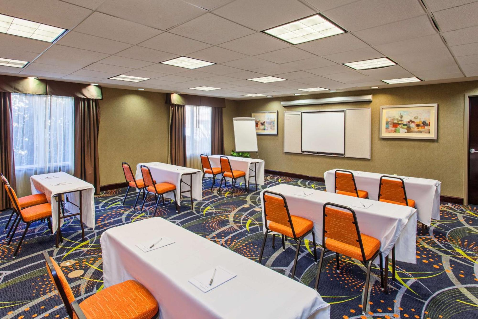 Hampton Inn And Suites מרסד מראה חיצוני תמונה