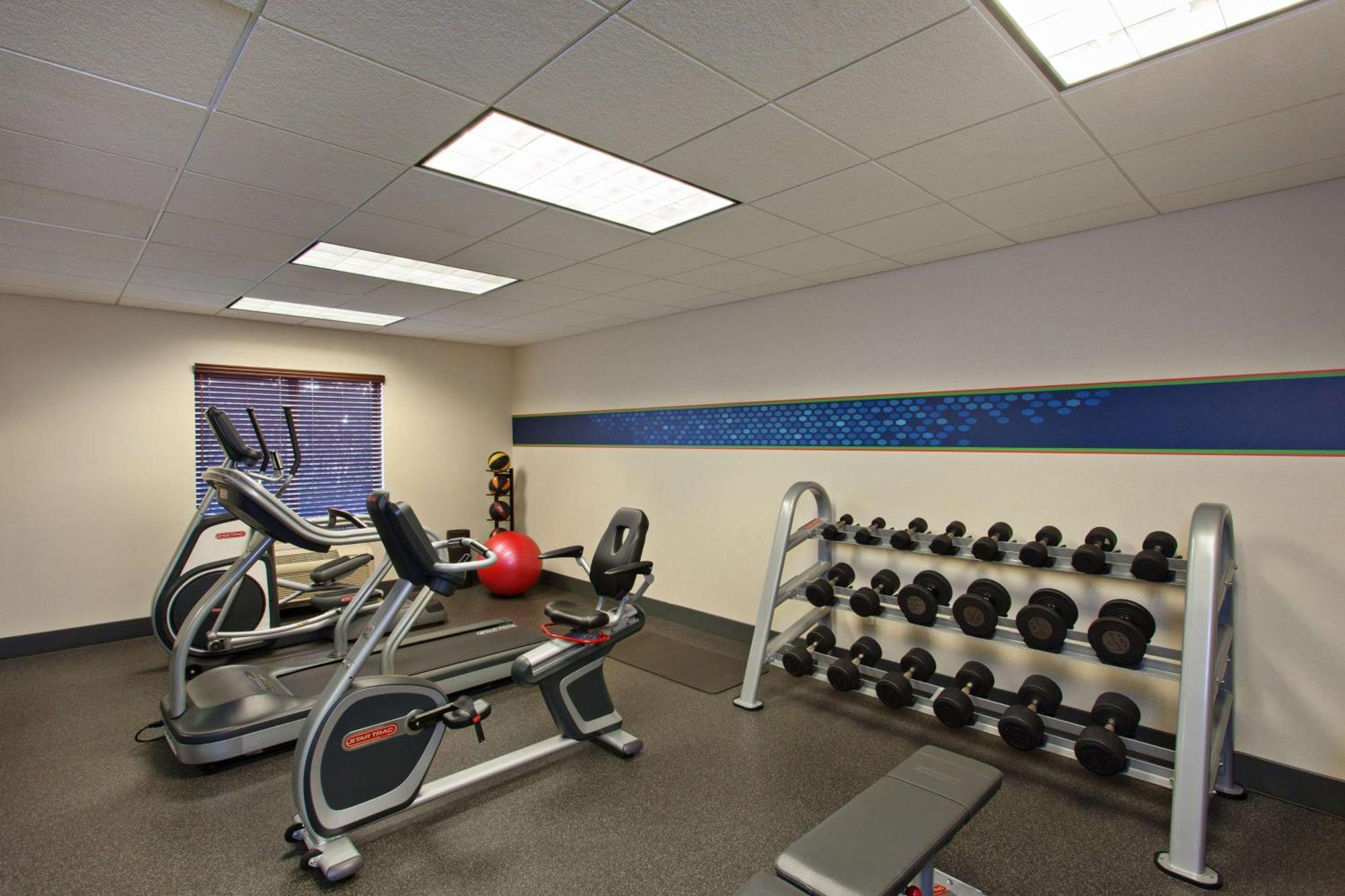 Hampton Inn And Suites מרסד מראה חיצוני תמונה